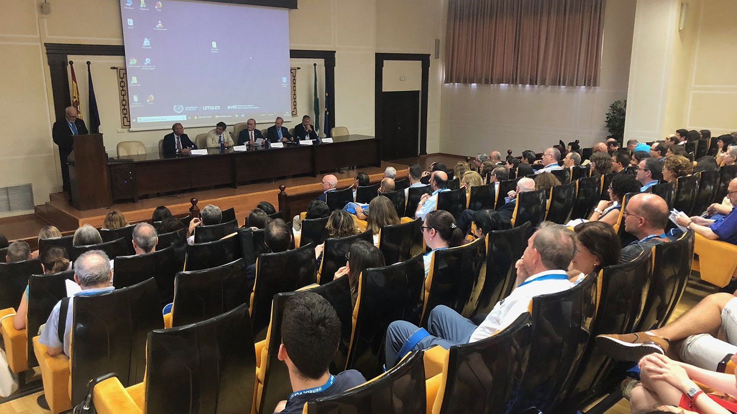 La UMA acogerá hasta el viernes a más de 350 expertos presentes en el ‘XXVII Congreso Nacional de Microbiología’