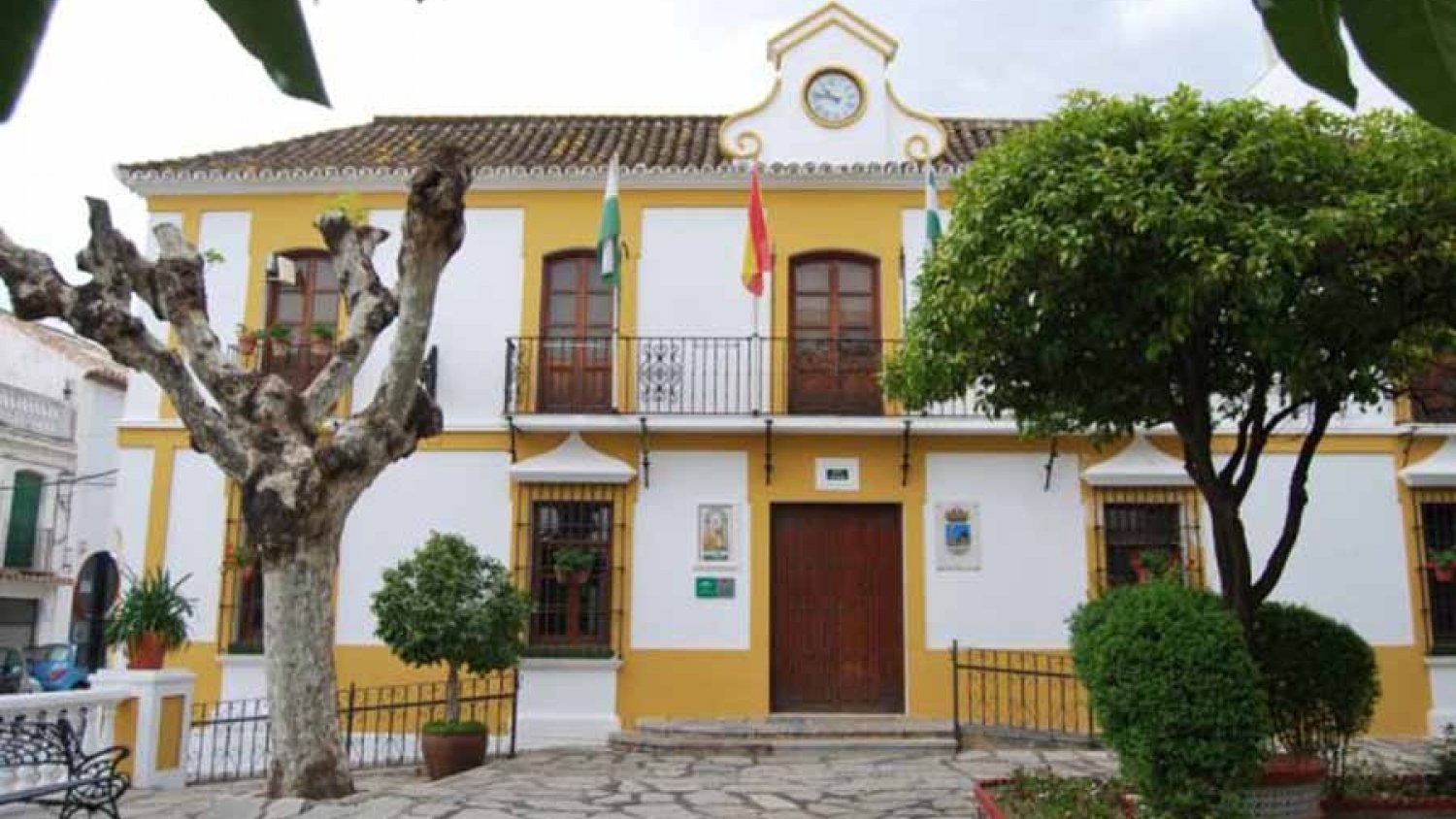 El equipo de gobierno de Estepona acuerda con los sindicatos el inicio de la elaboración de una Relación de Puestos de Trabajo