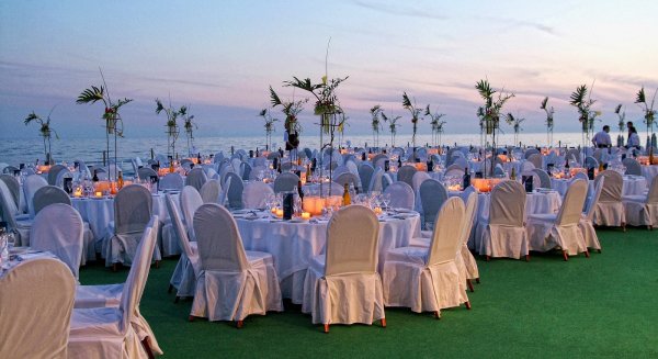 La Costa del Sol presenta su oferta turística a empresas especializadas en eventos y congresos de Sevilla