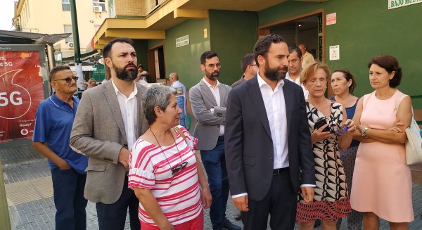 El PSOE lamenta que los presupuestos del Ayuntamiento destinen al Distrito de Carretera de Cádiz 