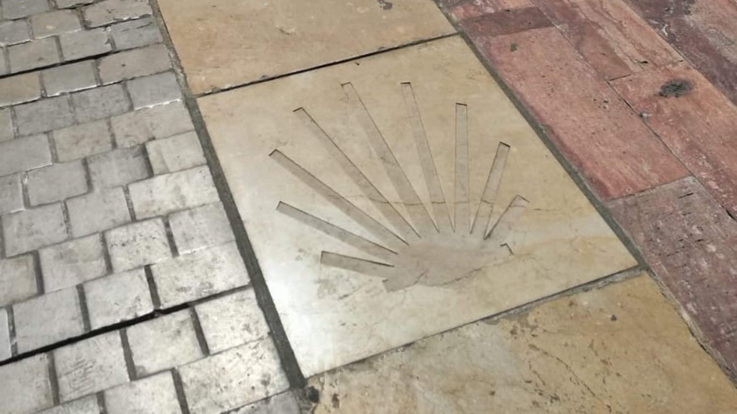 Málaga incorporada a su red de señalización turística el Camino Mozárabe de Santiago en su paso por la ciudad
