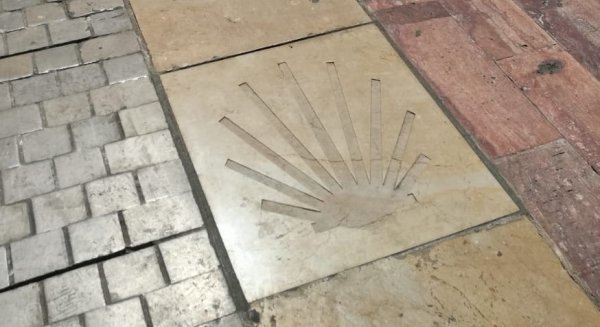 Málaga incorporada a su red de señalización turística el Camino Mozárabe de Santiago en su paso por la ciudad