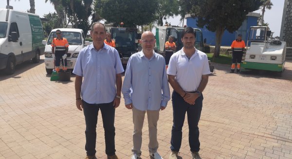 El Área de Medio Ambiente de Torre del Mar diseña un plan específico de limpieza de cara a la época estival