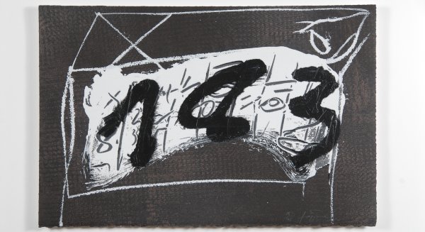 Mijas acogerá hasta el 28 de julio la obra gráfica de Antoni Tàpies formada por 22 grabados originales