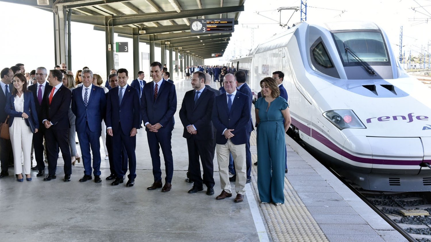 Mañana entrará en funcionamiento la línea de alta velocidad Antequera-Granada