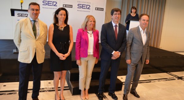 Juan Marín afirma que los establecimientos hoteleros andaluces alcanzarán las 26,1 millones de pernoctaciones entre los meses de junio y septiembre