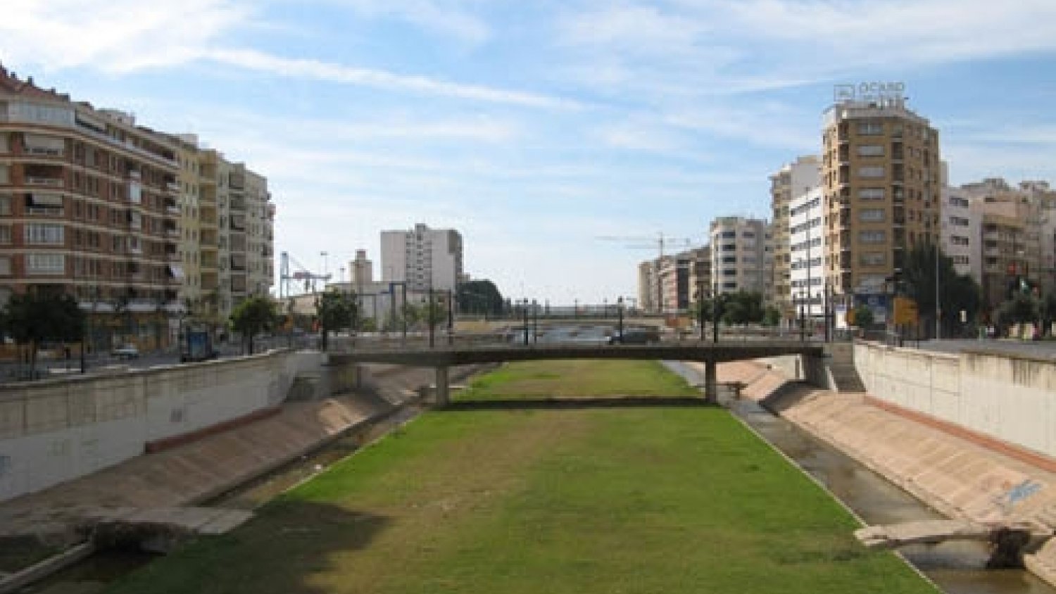 Adelante Málaga reclama el informe técnico que se anunció al cerrar el puente frente al CAC