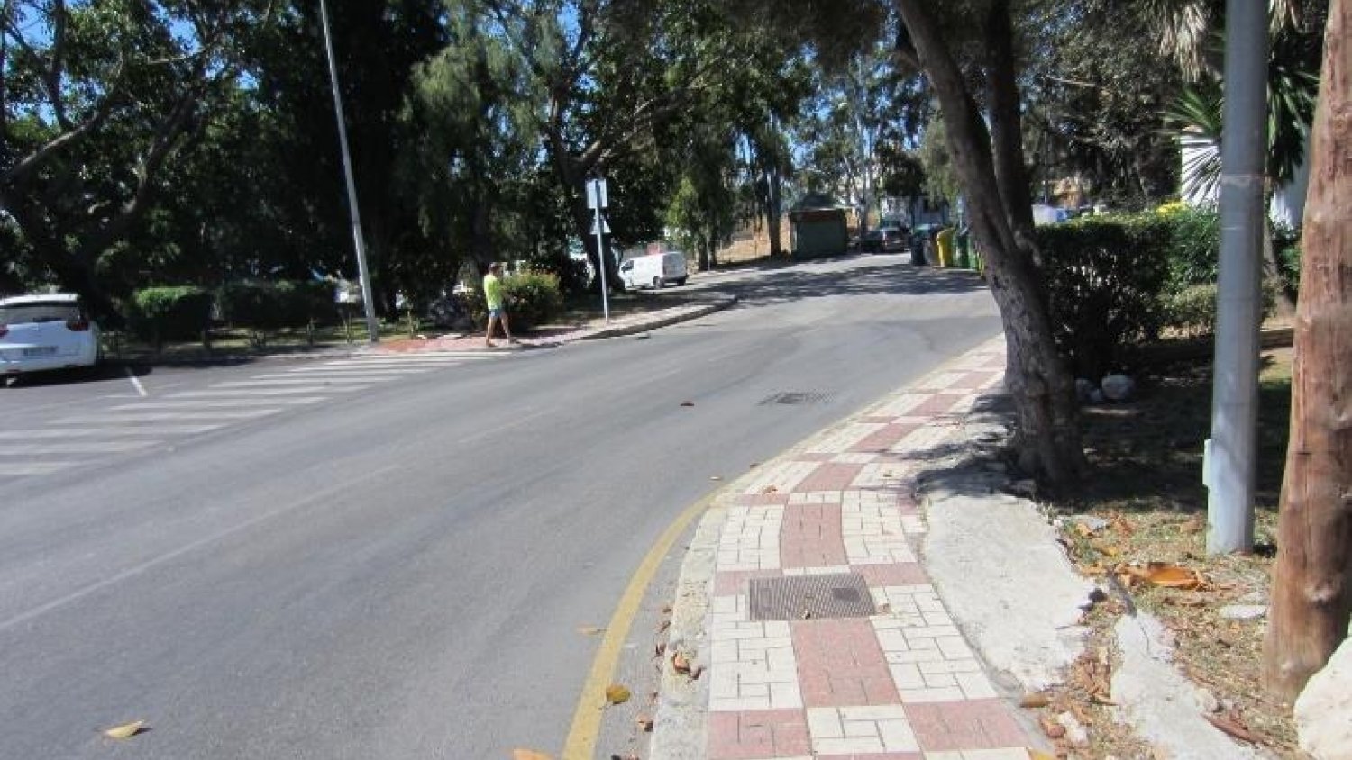 Iniciadas las obras de instalación de una red de pluviales en la Avenida Picasso de La Cala del Moral