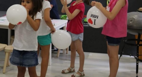 Durante cinco semanas el Museo Interactivo de la Música pone en marcha actividades para los más pequeños