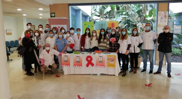 El Centro de Salud Victoria conmemora el Día del SIDA con la Asociación Ciudadana Anti Sida