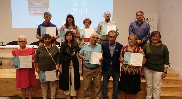 El Ayuntamiento de Málaga entrega los premios del 'XXII Concurso de Relatos Cortos de Centros de Educación Permanentes'