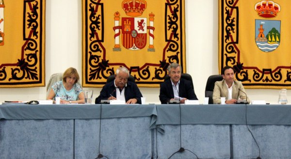 El Ayuntamiento de Estepona reduce su deuda un 60% y la sitúa en 123 millones de euros