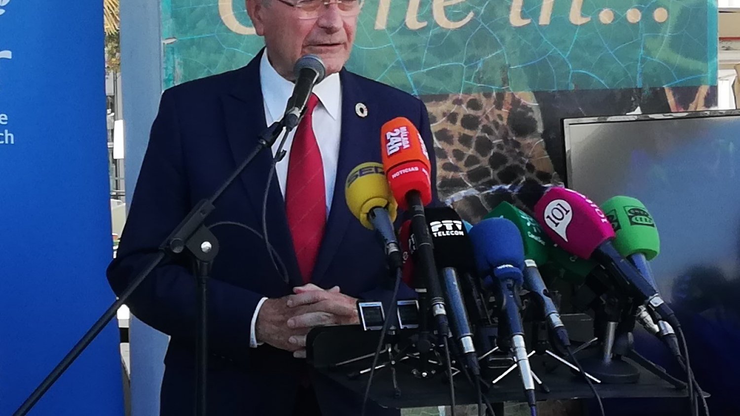 De la Torre confirma haber tenido una primera toma de contacto con Ciudadanos, pero descarta la existencia de un firme acuerdo