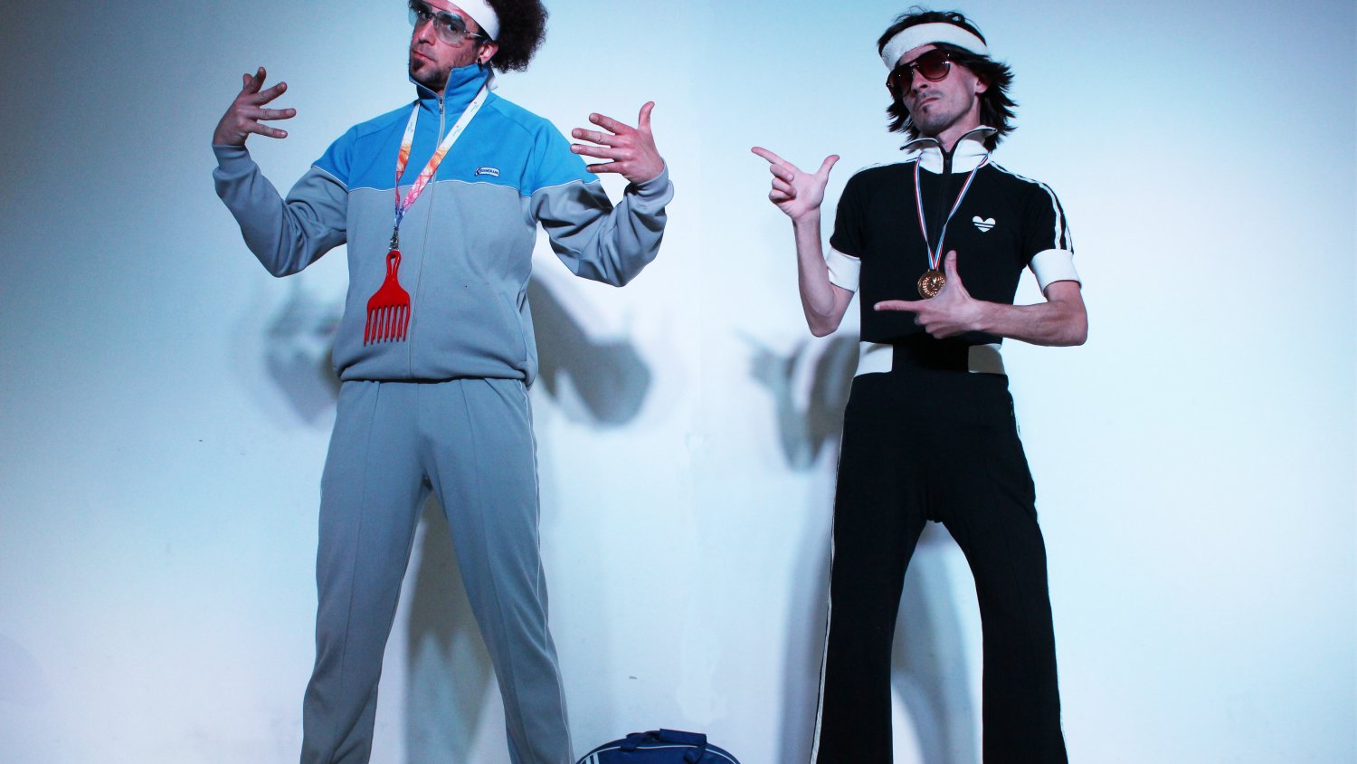 El Teatro Cánovas finaliza el ciclo de humor y la temporada con la obra ‘Dúo Fitness’