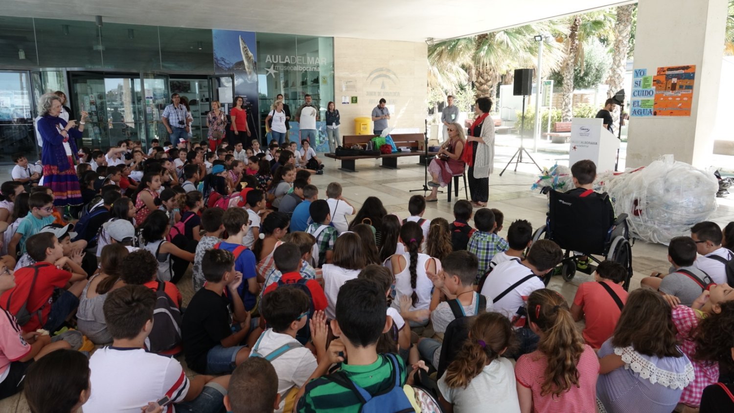 Más de 2.500 escolares han participan en una campaña para fomentar el uso responsable de los desagües domésticos