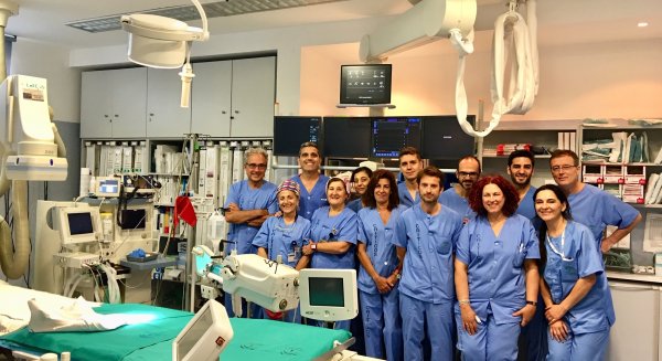 El Hospital Virgen de la Victoria se postula como líder nacional en el tratamiento no invasivo de la estenosis aórtica