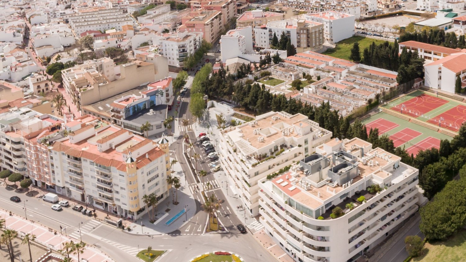 El Ayuntamiento finaliza la remodelación de la primera fase de la avenida Andalucía que reforzará su actividad comercial
