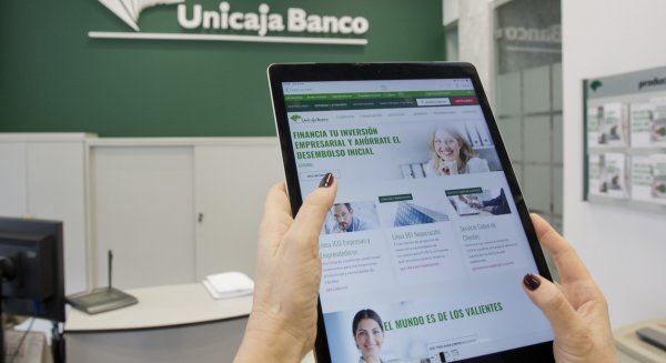 Unicaja Banco reafirma su apuesta por las empresas y refuerza el acceso a sus servicios en la aplicación móvil de banca digital