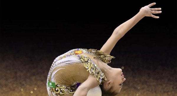 El Palacio de Deportes Elena Benítez de San Pedro Alcántara acogerá la final de la Precopa de Gimnasia Rítmica de Andalucía