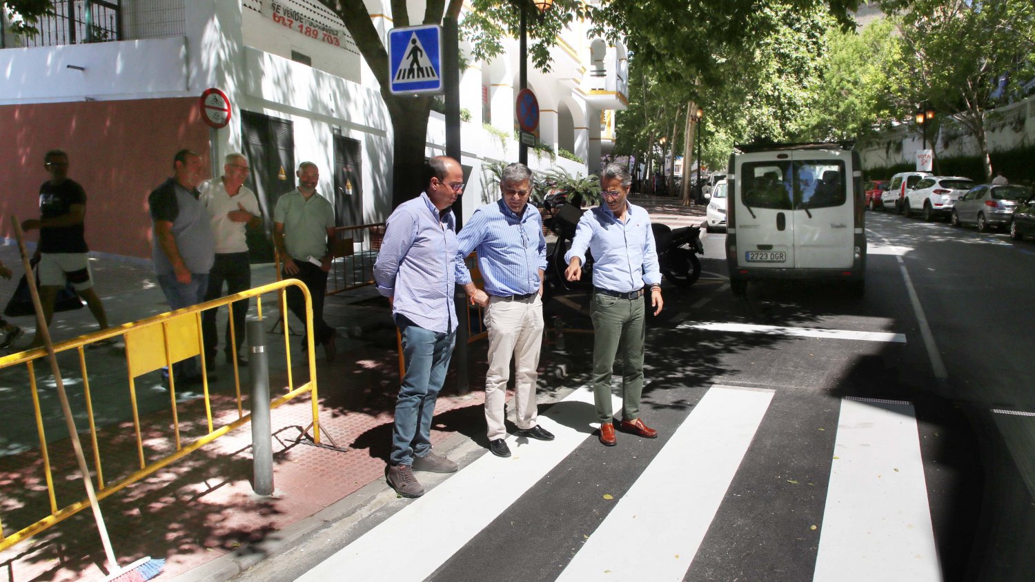 El Ayuntamiento de Marbella habilita los primeros pasos de peatones inteligentes