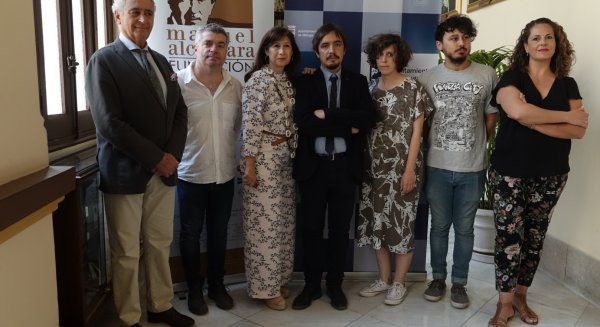 La poeta y artista visual malagueña Beatriz Ros gana el 'XXVII premio de Poesía Manuel Alcántara'
