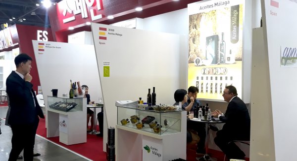 Empresas andaluzas de alimentos y bebidas se promocionan en la feria ‘Seoul Food & Hotel’ de Corea del Sur
