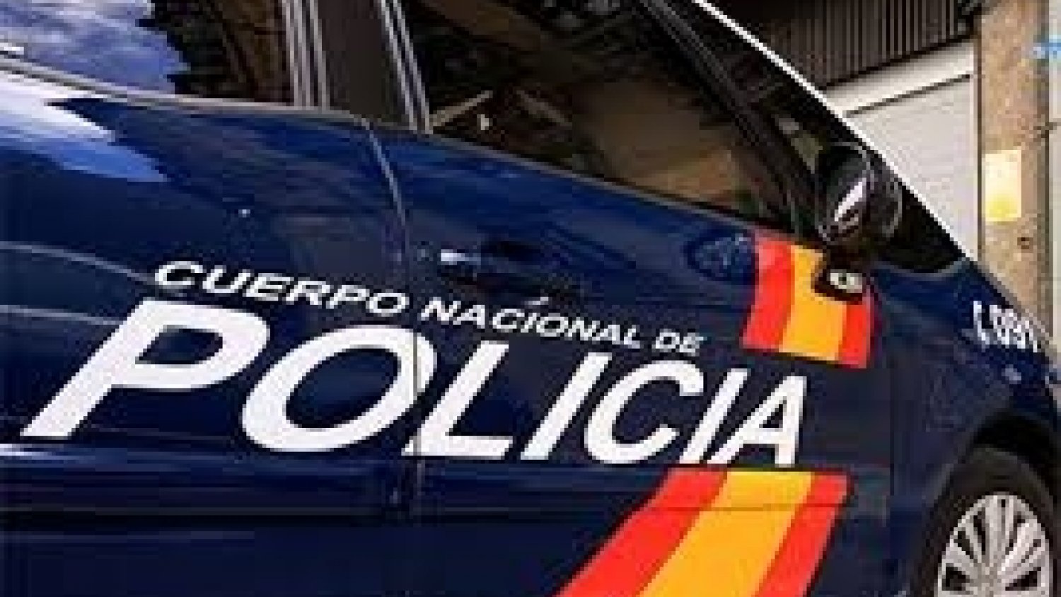 La Policía Nacional detiene a un hombre por tenencia ilícita de armas en Fuengirola
