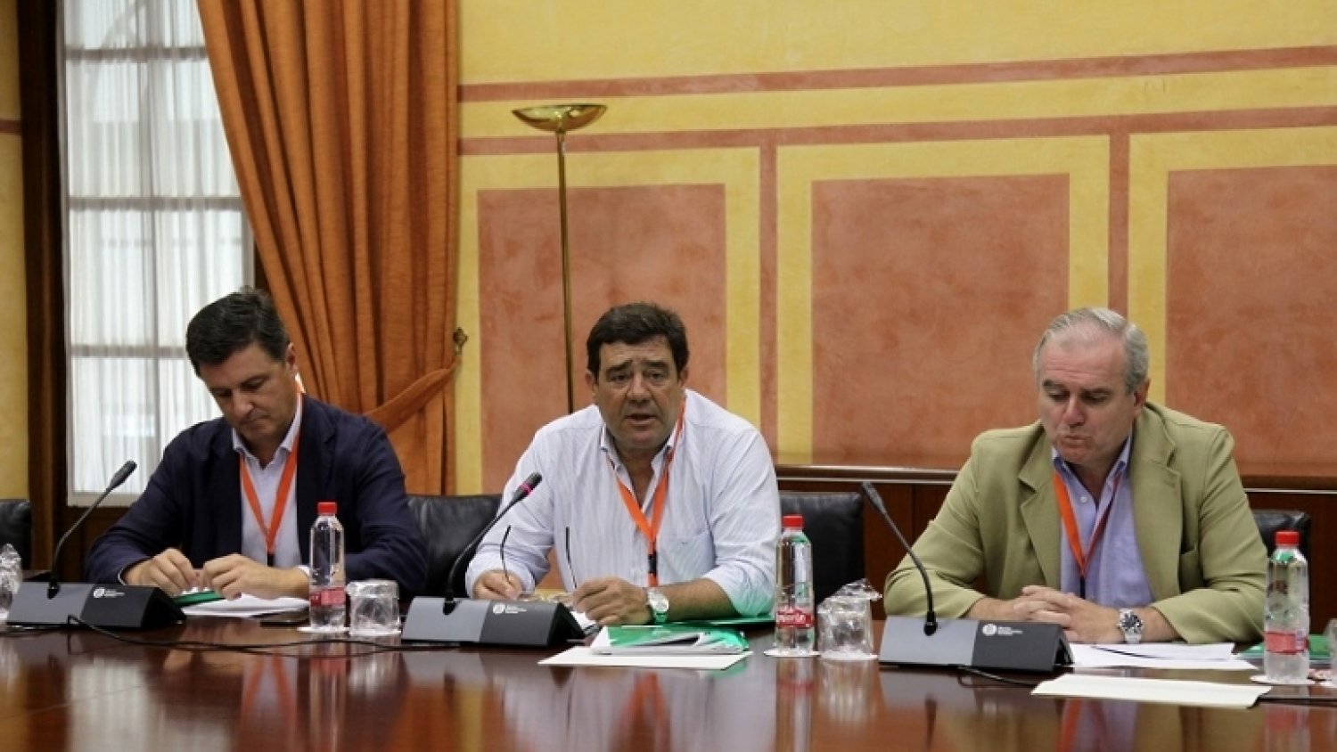La Junta considera erradicada la brucelosis en rumiantes y destaca la buena evolución de los casos de tuberculosis bovina