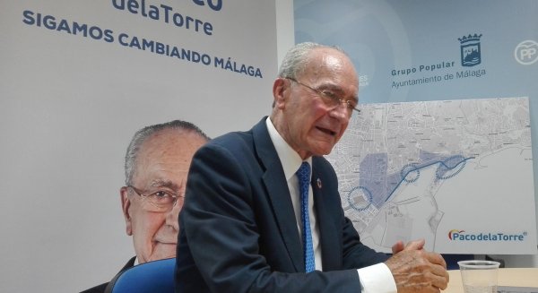 Francisco de la Torre aspira a conseguir la mayoría absoluta e insiste en que su compromiso con el partido es de cuatro años