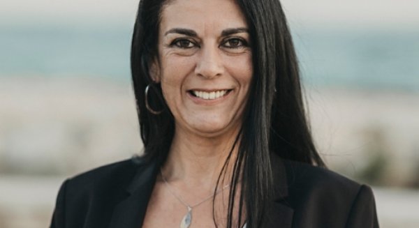 Rosa Galindo desea “una gran fiesta de despedida para Paco de la Torre”