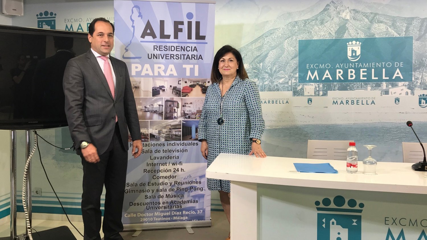 El Ayuntamiento de Marbella respalda la séptima edición de las becas de alojamiento que otorga el Grupo Alfil a estudiantes universitarios de la ciudad