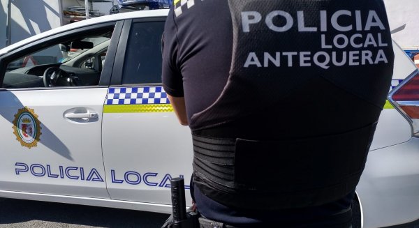 La Policía Local de Antequera decide de forma unánime no realizar más horas extraordinarias