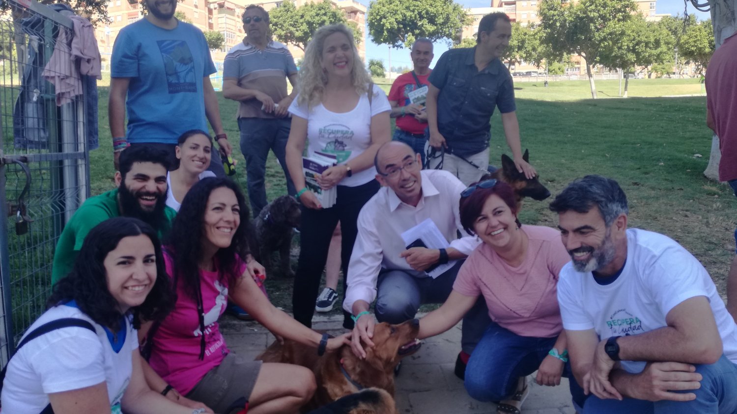 Adelante Málaga busca poner en marcha un plan de protección animal con medidas como 'el sacrificio 0'
