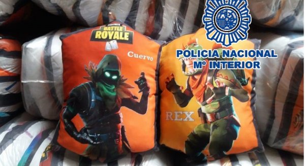 La Policía Nacional interviene más de 800 cojines falsificados con la imagen de un popular videojuego