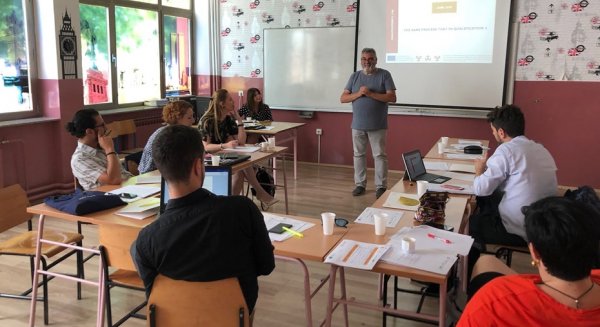 La Consejería de Educación y Deporte oferta para el próximo curso más de 65.800 plazas para las enseñanzas de Idiomas