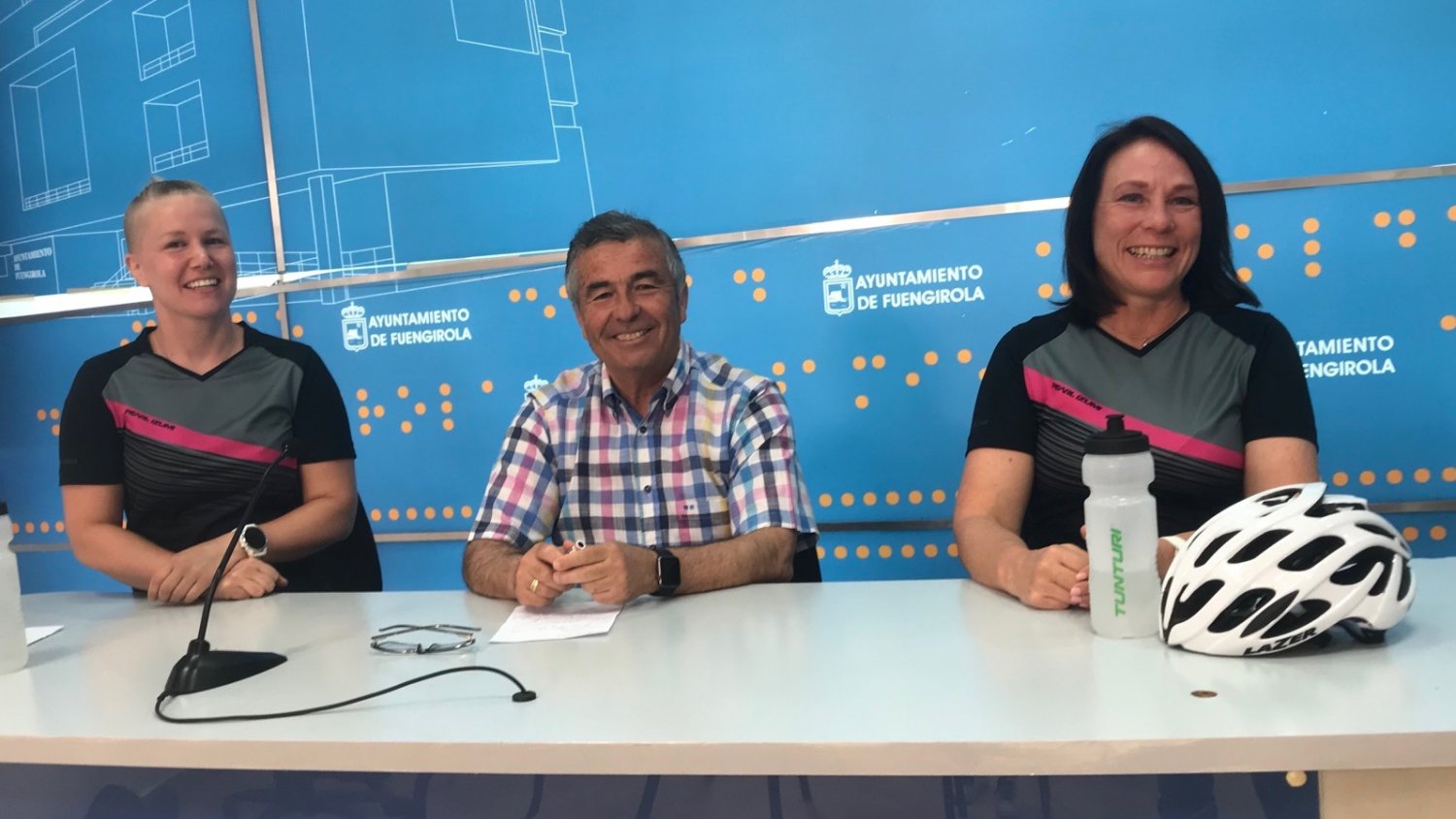 Dos deportistas finlandesas darán la vuelta a España en bicicleta para concienciar sobre el deterioro del medio ambiente
