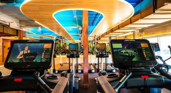 La Junta aborda las nuevas tendencias en el diseño y equipamiento de centros fitness