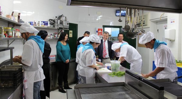 La Escuela de Hostelería lanza una nueva plataforma de cursos semipresenciales