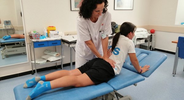 La Unidad de Medicina Física y Rehabilitación del Hospital Regional de Málaga, pionera en la aplicación del método McKenzie para tratar a pacientes con problemas de columna y extremidades