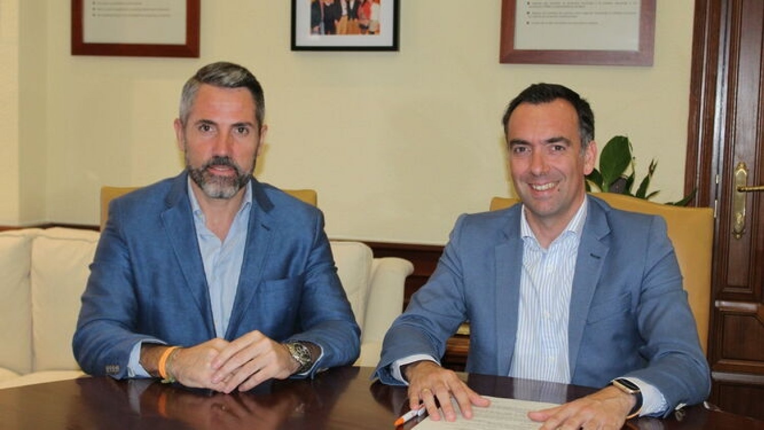 Maldonado (Cs)  apuesta por la colaboración público privada para impulsar el litoral mijeño