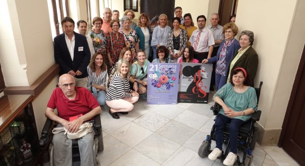 El barrio Cruz de Humilladero celebrará la 'XXI Semana Cultural' y la 'Ruta de la Cruz'