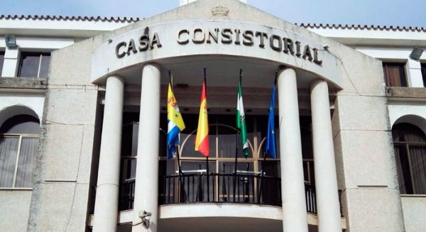 El Ayuntamiento del Rincón de la Victoria reduce su deuda en más de 5 millones de euros