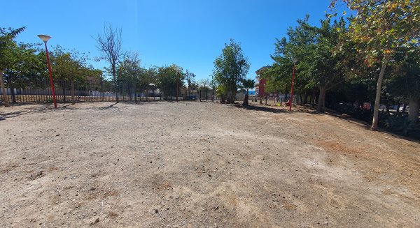 Rincón de la Victoria adjudica la ampliación y mejora del parque canino de Huerta Julián