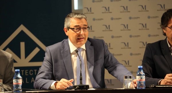 Salado afirma que la Diputación de Málaga es un referente de políticas enfocadas a las personas mayores