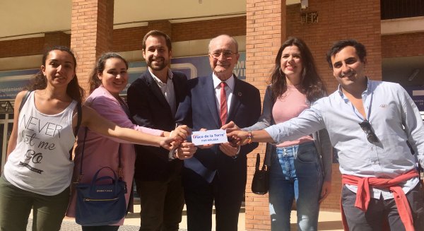 De la Torre creará salas de estudio abiertas las 24 horas para atender la demanda de alumnos y opositores