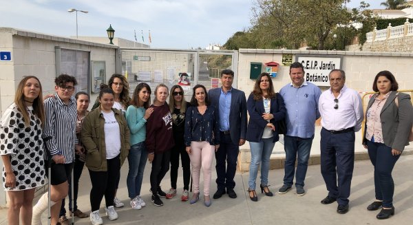 Nozal (PP) cederá a la Junta los dos terrenos de equipamiento escolar existentes en La Cala de Mijas para paliar la situación límite existente
