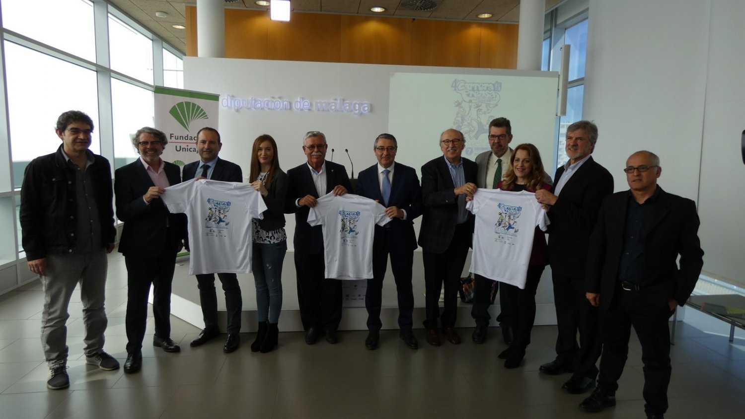 Personalidades del mundo de la comunicación, la política y el deporte se unen a los malagueños para correr por la libertad de prensa