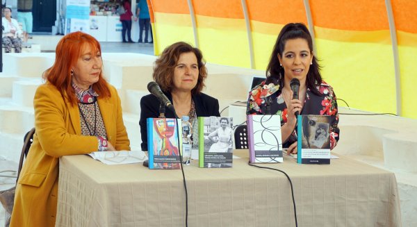 La Universidad de Málaga presenta las novedades de la colección 'Atenea' en la Feria del Libro