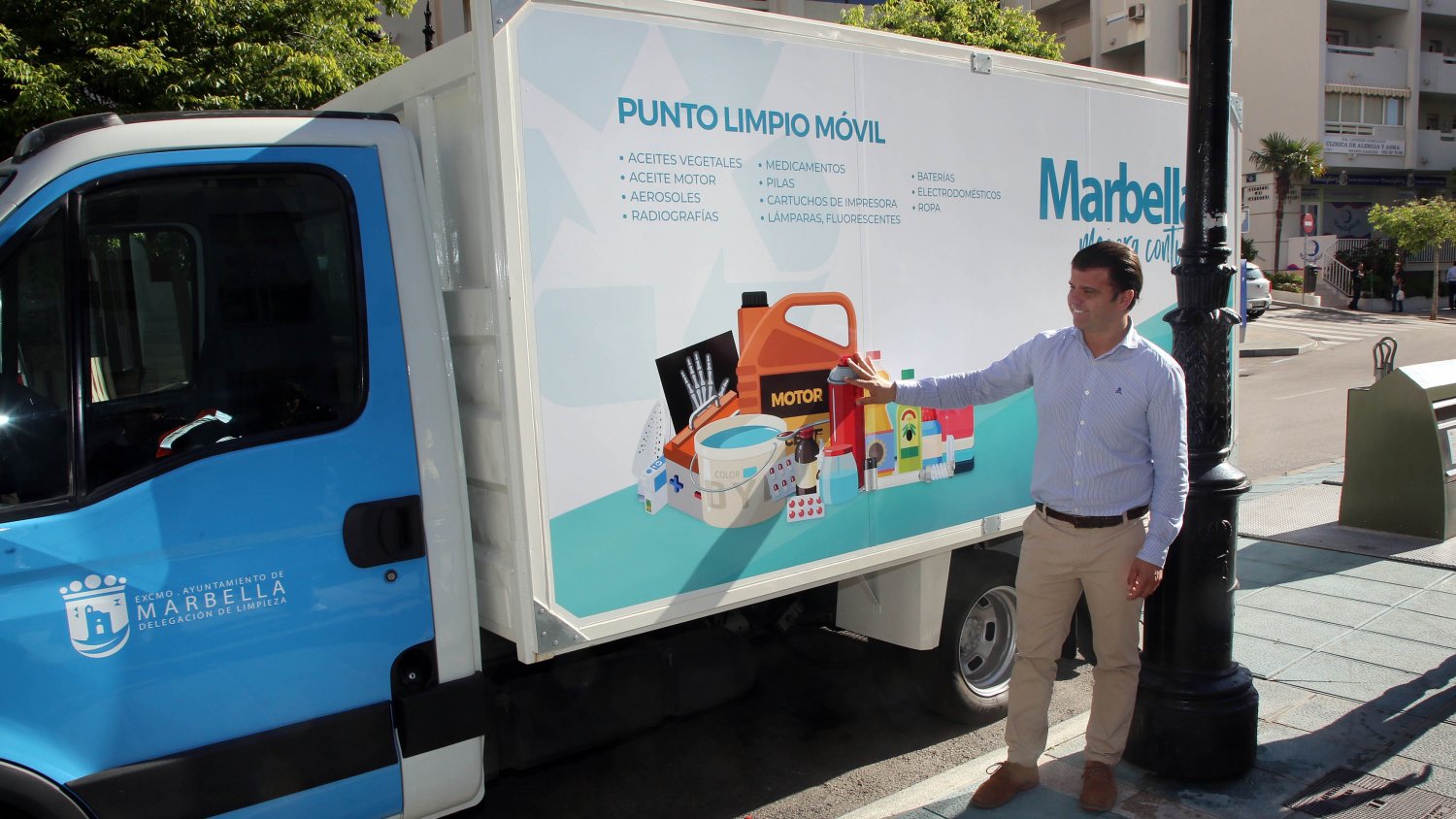 El Ayuntamiento de Marbella pone en funcionamiento dos nuevos puntos limpios móviles para depositar residuos especiales