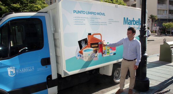 El Ayuntamiento de Marbella pone en funcionamiento dos nuevos puntos limpios móviles para depositar residuos especiales